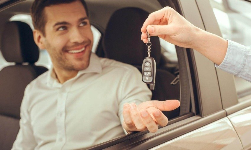 Meglio il noleggio o l’acquisto dell’auto nel 2025?