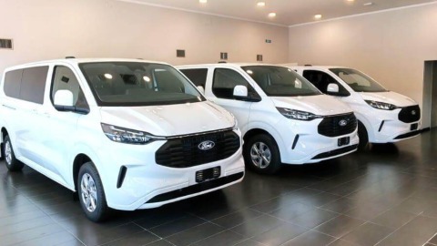 Muscato Noleggi Minibus