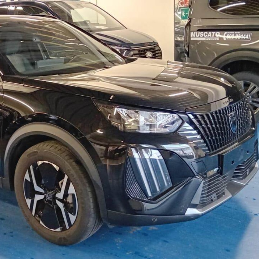 Peugeot 2008 Allure PureTech 100 S&S
