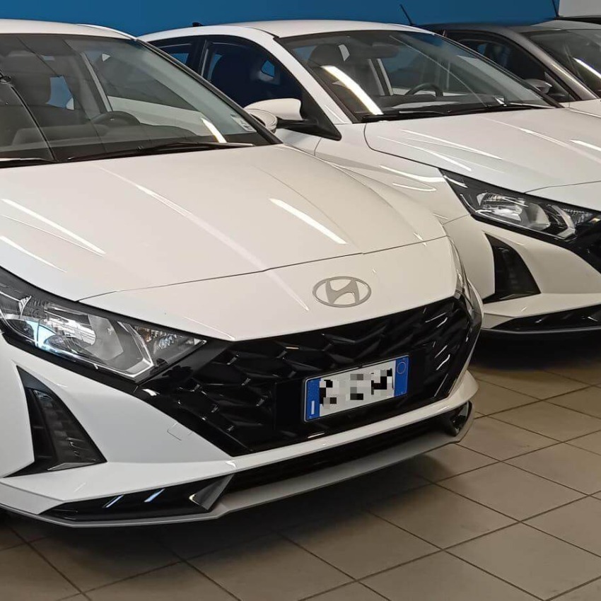 Hyundai i20 1.0T 48V MT CONNECTLINE